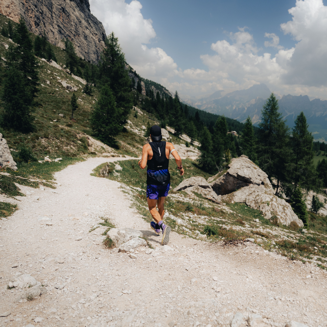 FESSURA ALLA LAVAREDO ULTRA TRAIL: FORCONI NELLA TOP TEN